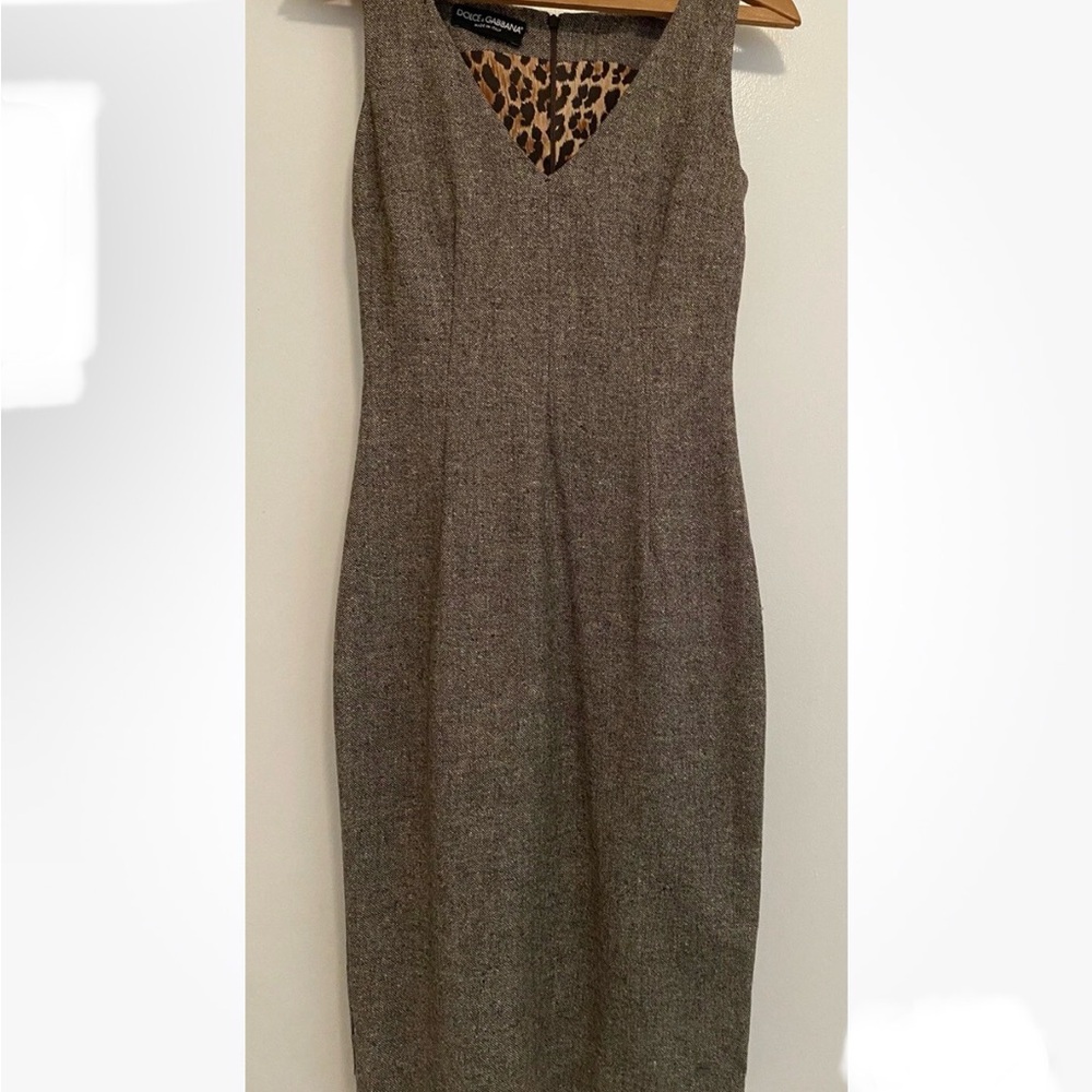 Dolce & Gabbana wool/cashmere beige dress lined w leopard sz 38 (fits USA sz 4)